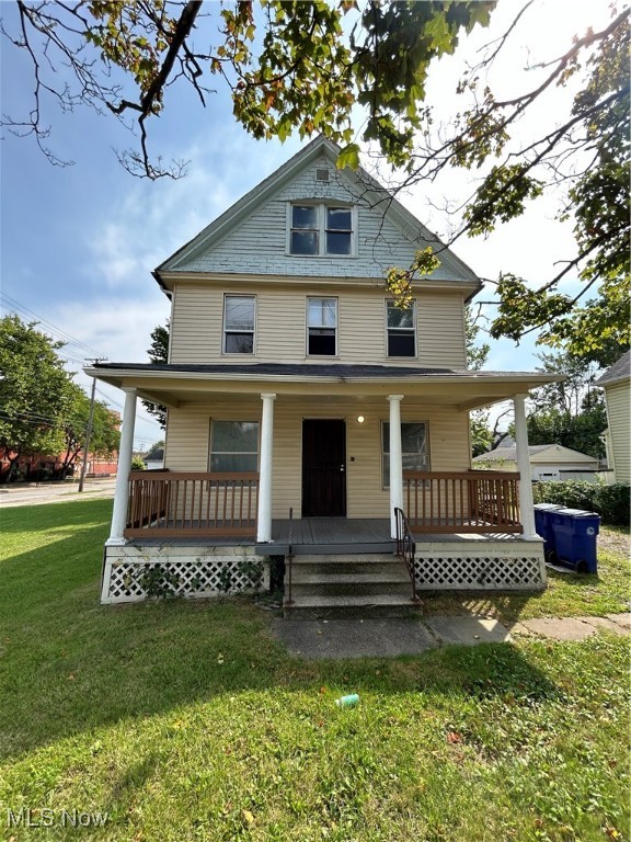 The down unit 2 bed, 1 bath, neutral colors throughout, hardwood floors, large front porch & backyard, dining room & eat-in kitchen w/ refrigerator and stove Included.Laundry Hook up in the unit, Resident pays gas, electric and snow removal. Don't miss this one!! Available for immediate move in. Schedule your visit today with the listing agent.Rental requirements:Credit score of 500 - 600. Below 600 is considered conditional.Less than 3 items in collections, excluding student loan and medical. More than 3 is considered conditional. Monthly income of 2.5 times the amount of the monthly rent.Credit and Eviction Check.$50 Non Refundable App Fee for all Adults who will be occupying the property.Applications can only be completed online.Typical Security Deposit equivalent to one months rent, pending results of background checks.