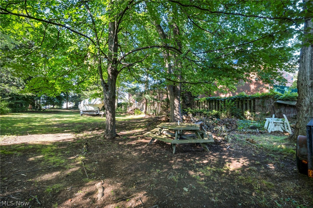 Mentor Center 02 08 - Residential