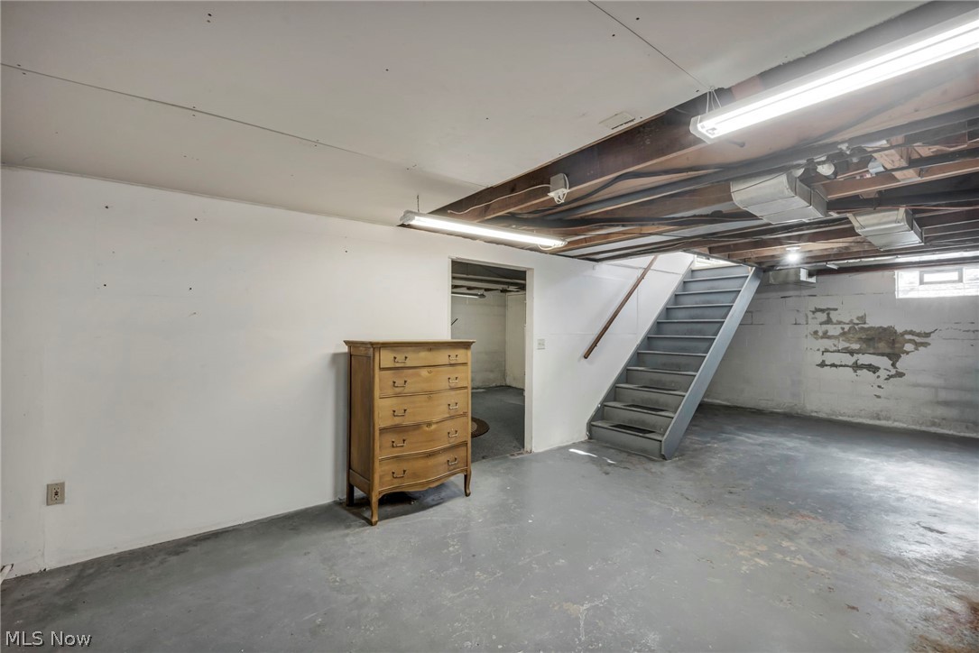 Mentor Center 02 08 - Residential