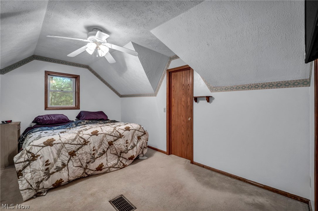 Mentor Center 02 08 - Residential