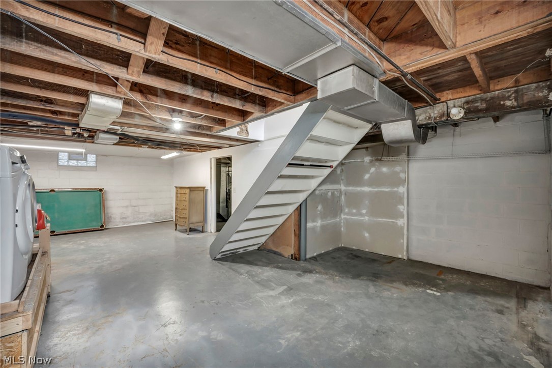 Mentor Center 02 08 - Residential