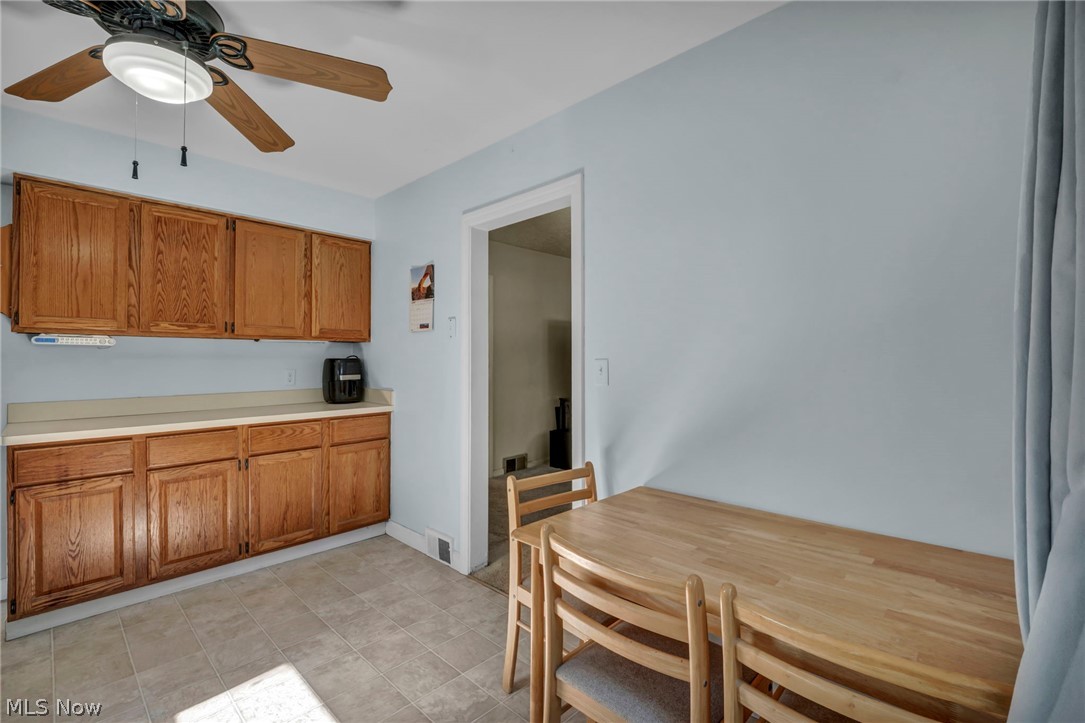 Mentor Center 02 08 - Residential