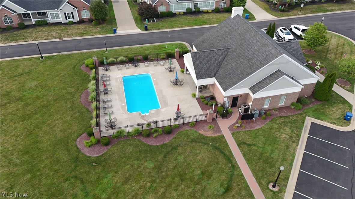 Bradford Greene Condo - Residential