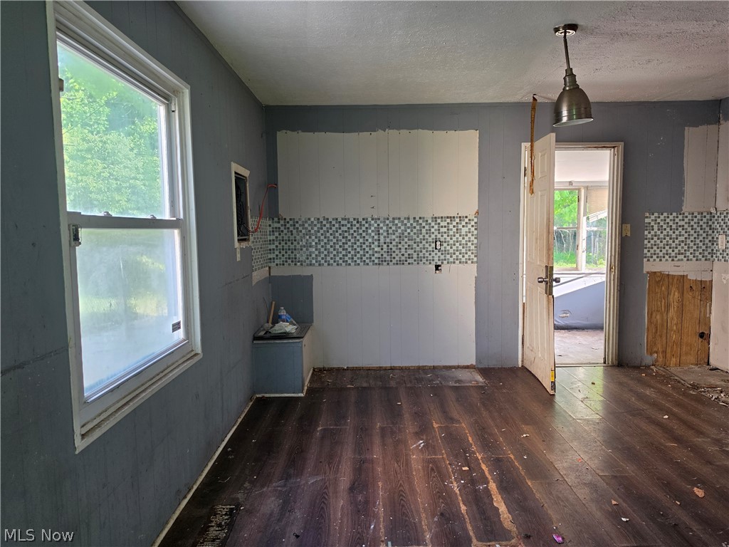 Brentwood Village Condo - Residential