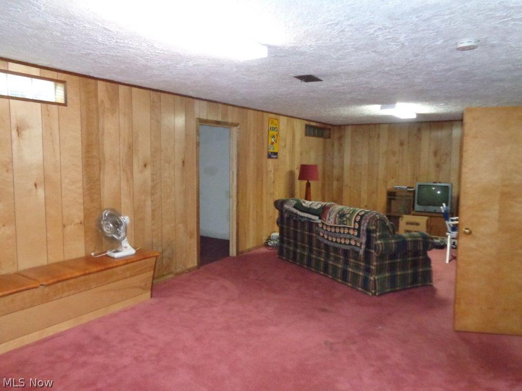 Knollwood - Residential