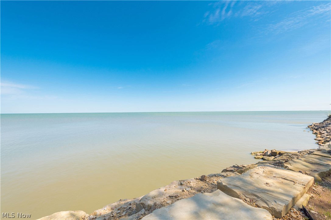 Vermilion/Lk Sub - Residential Lease