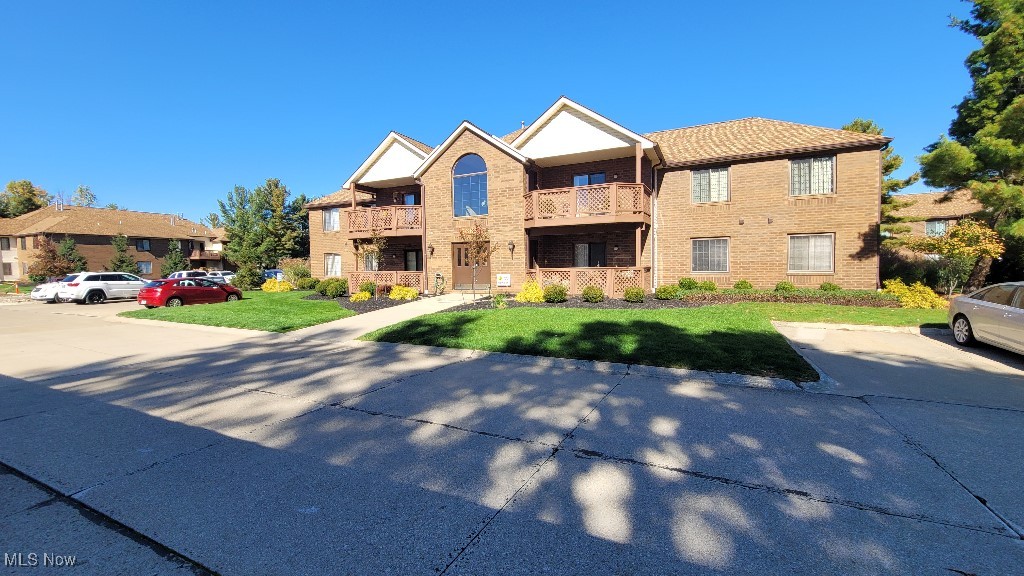 Country Lakes - Residential