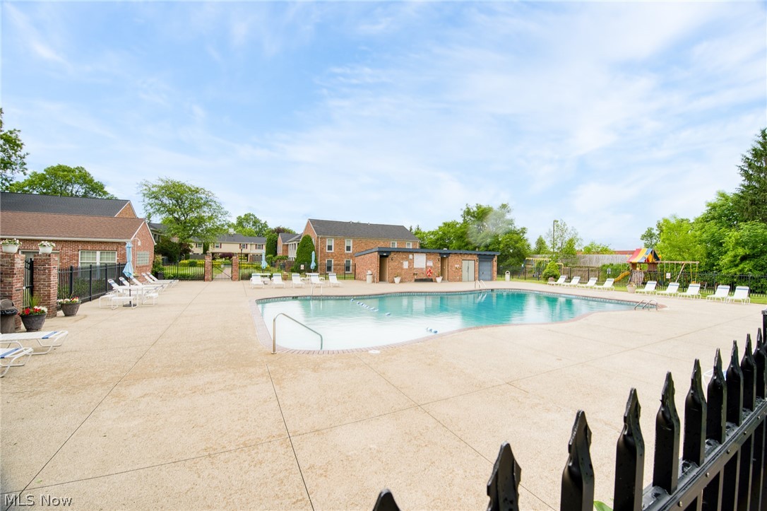 Georgetown/Lyndhurst - Residential