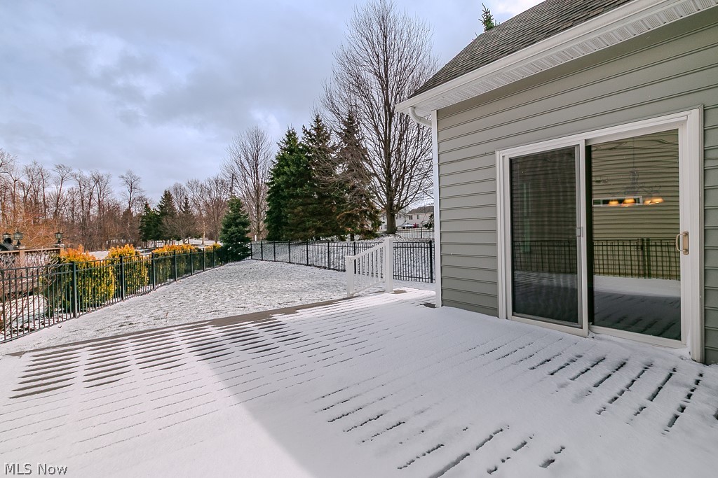 The Villas At Lake Erie Shores - Residential