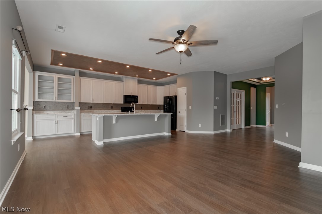 The Villas At Lake Erie Shores - Residential