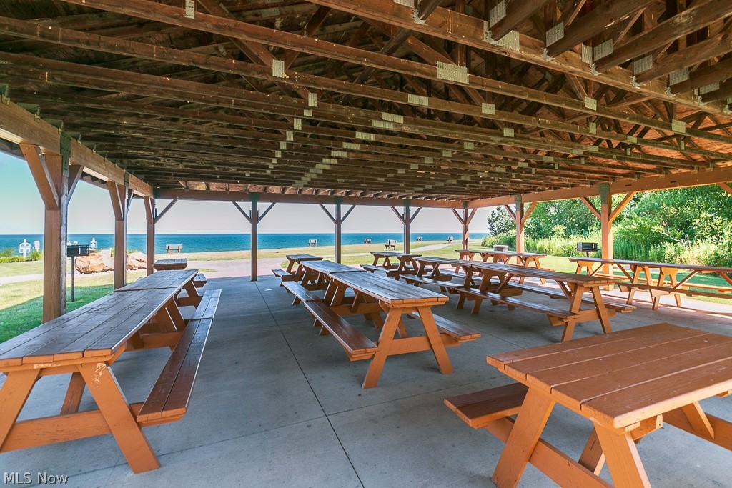 The Villas At Lake Erie Shores - Residential