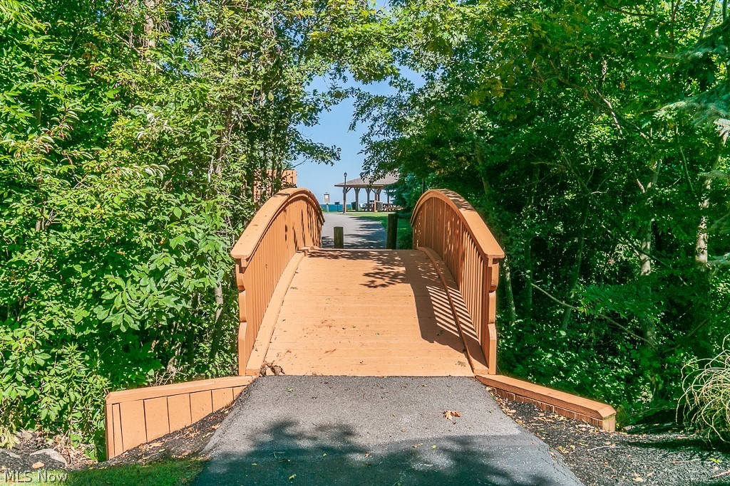 The Villas At Lake Erie Shores - Residential