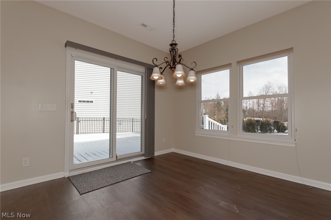 The Villas At Lake Erie Shores - Residential