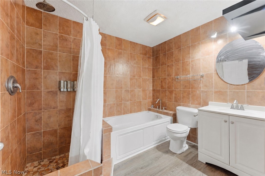 Northwoods Condo - Residential