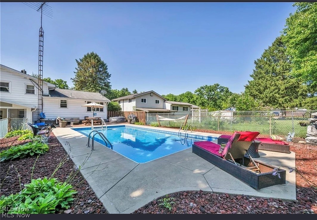 Dream Acres - Residential
