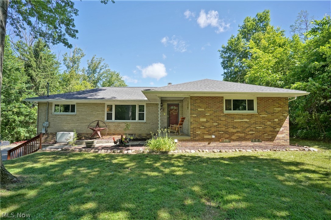 You will not want to miss your opportunity to view  this absolutely beautiful brick ranch. If you have been looking for a property that has a great piece of land to enjoy this is it! With a beautiful back deck it's the perfect place for grilling out and entertaining friends and family. Surrounded by beautiful trees you will have the privacy that you and your loved ones can enjoy. This home has beautiful wood floors throughout and a finished basement that boasts a kitchen full bath entertainment area and bedroom that can be used as an apartment or an in-law suite. The new buyers will also have peace of mind knowing that the roof and the gutters have been newly installed within the last two years. Do not miss your chance to make this home your own!!!
This property has its own natural gas which will be beneficial for the buyers pockets every month!