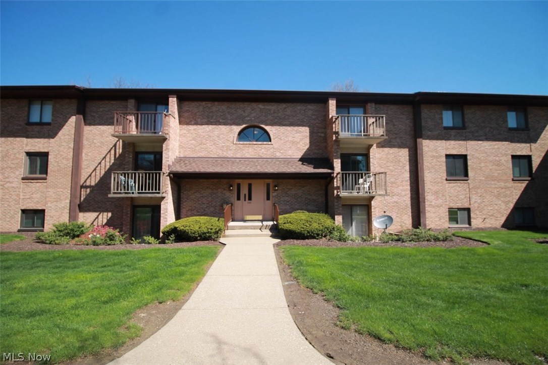 Pinecrest - Residential