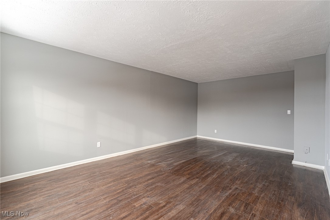 Shaker Gardens Condo - Residential