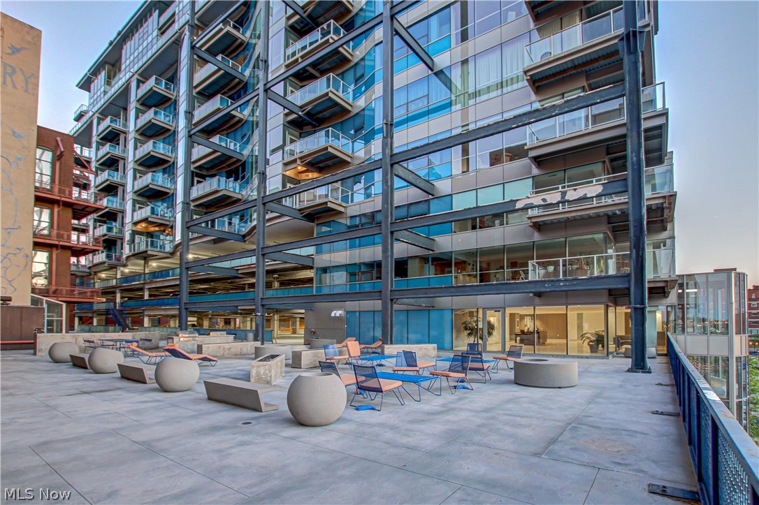 Luxury modern 2-bedroom, 2-bathroom located on the 10th floor of the Pinnacle Condominiums in the Warehouse District. This space offers a beautifully refined custom kitchen with Corian cabinetry and countertops, a full suite of Miele appliances, a large pantry, and full-size in-suite washer / dryer.
The kitchen opens to a large living space with floor-to-ceiling windows with spectacular views of the western, southern, and northern exposure. Two large bedrooms boast custom in-suite bathrooms and large closets.
Contemporary elegance abounds through the finer details of the apartment, including custom interior doors and woodwork, polished concrete floors, and custom lighting. Other amenities include attached indoor parking, a private terrace, a roof-top garden, a state-of-the-art fitness center, sauna, round-the-clock concierge and security, keyless entry, and a dog park.