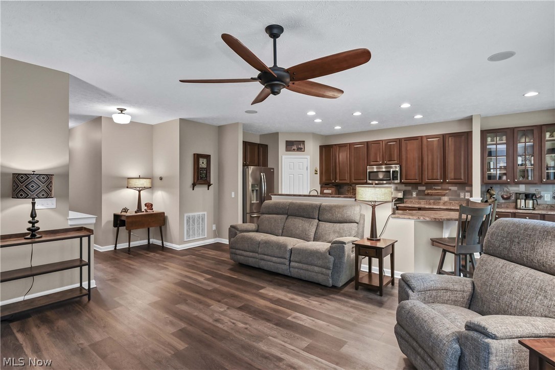 Wheaton Place/Waterbury - Residential