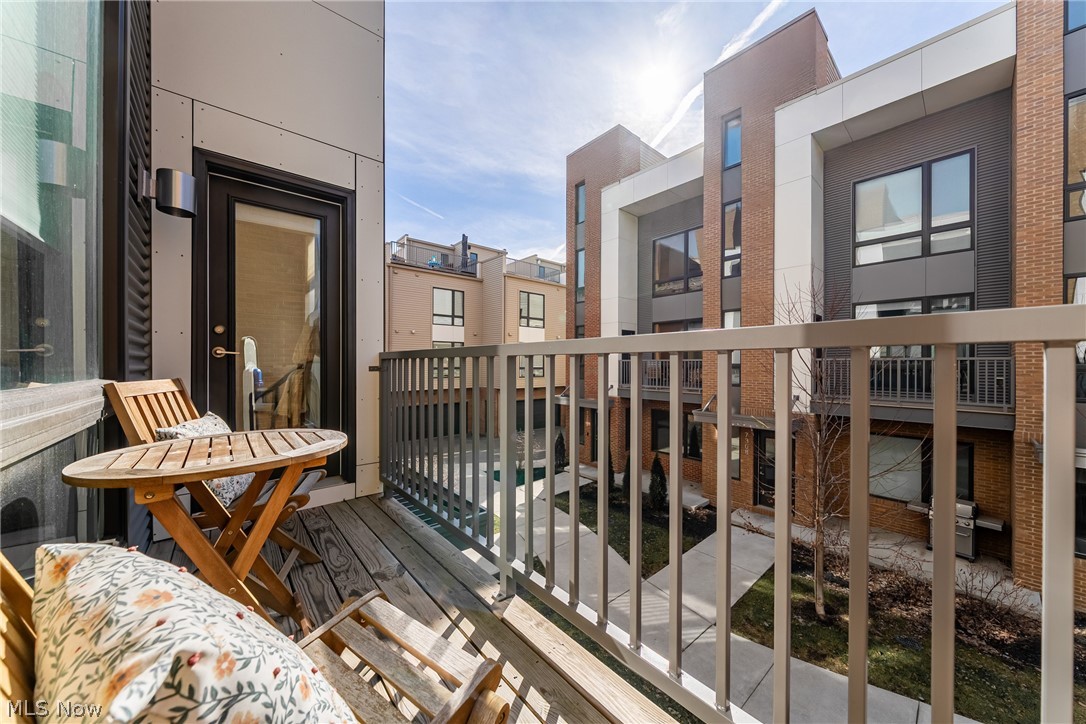 Battery Park Place Twnhms Condo - Residential