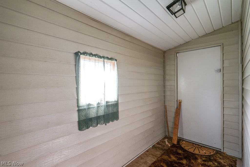 Franklin Avenue - Residential