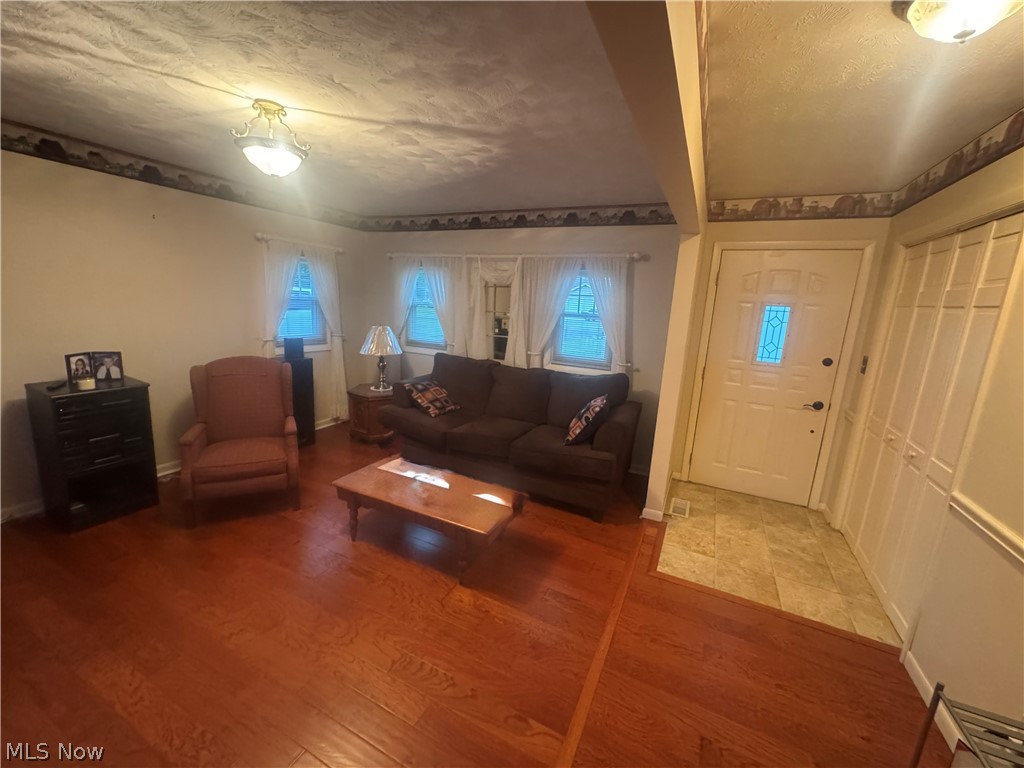 Vista View Vill - Residential
