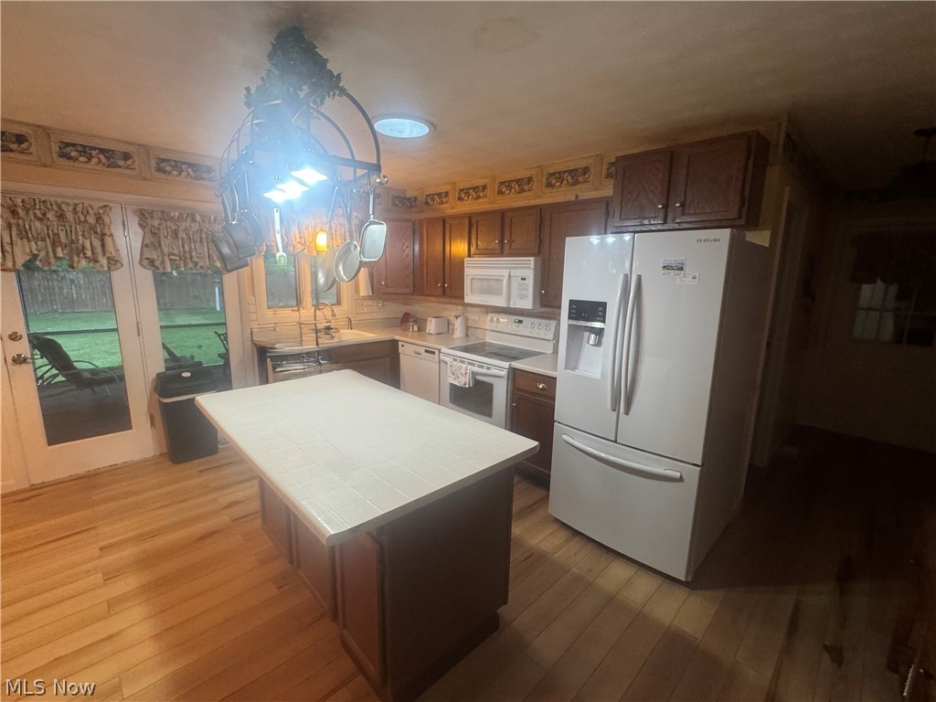 Vista View Vill - Residential