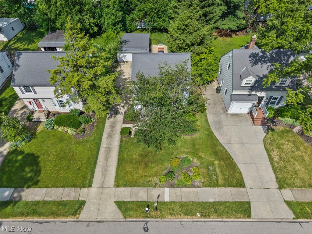 Elmwood Beach 02 - Residential