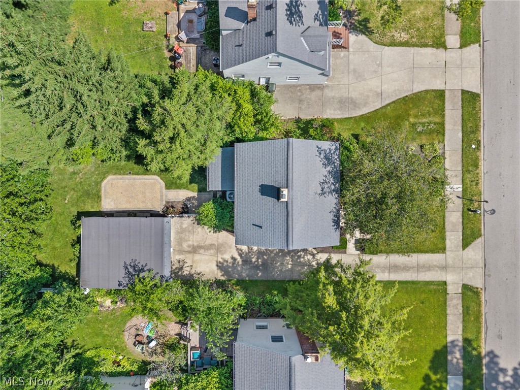 Elmwood Beach 02 - Residential