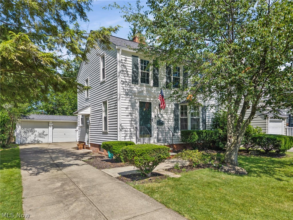 Elmwood Beach 02 - Residential