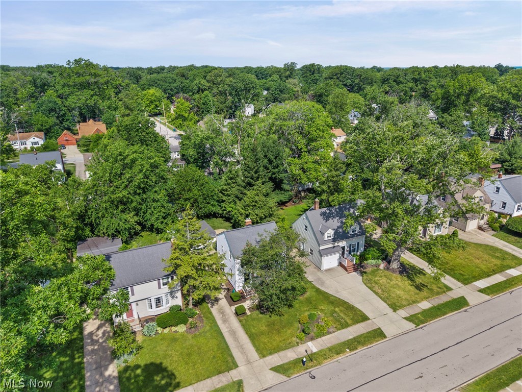 Elmwood Beach 02 - Residential