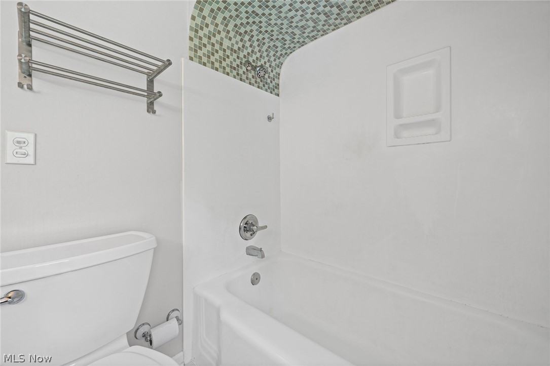 Elmwood Beach 02 - Residential