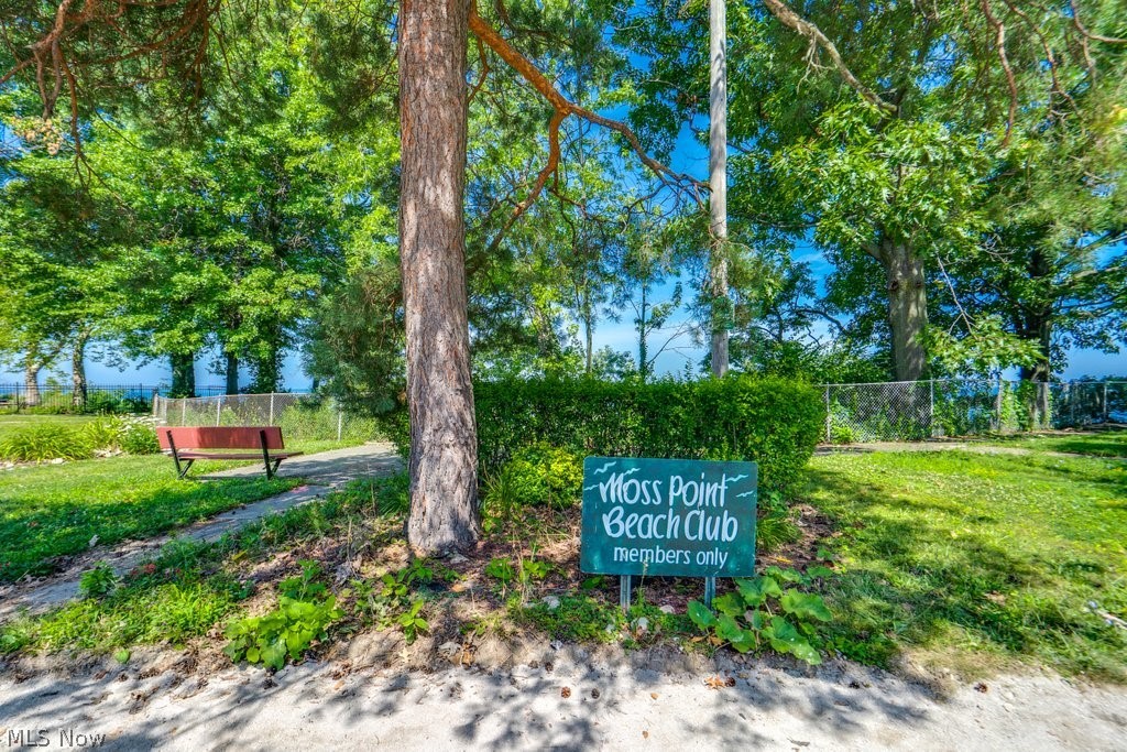 Moss Point - Residential