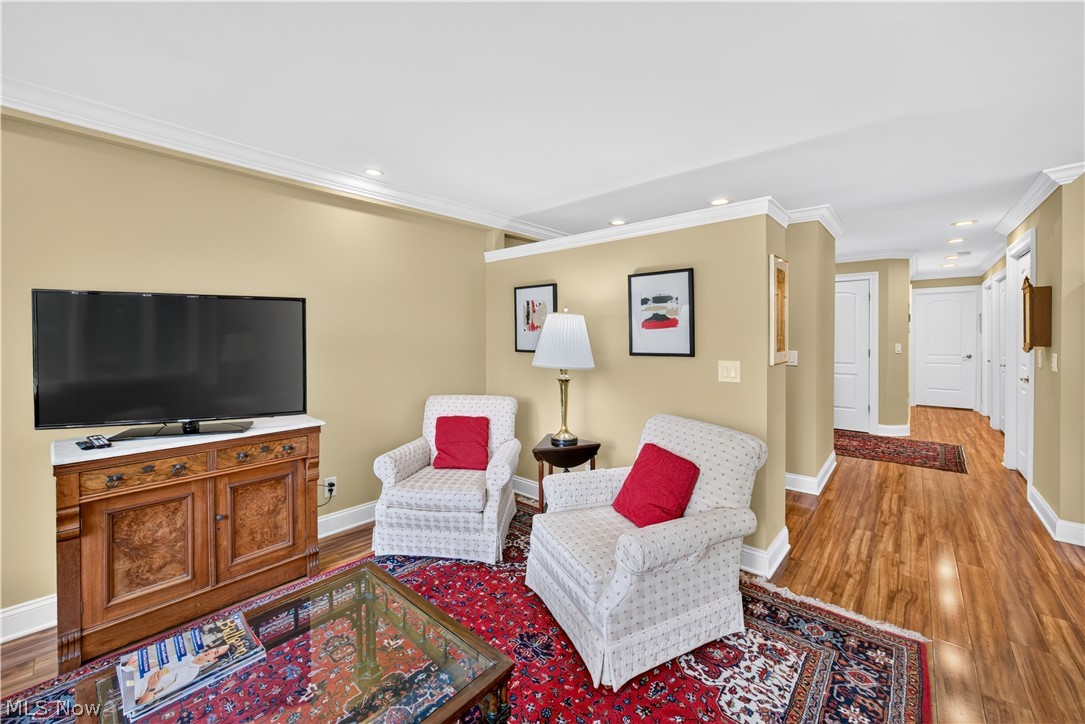 Hampshire House Condo - Residential