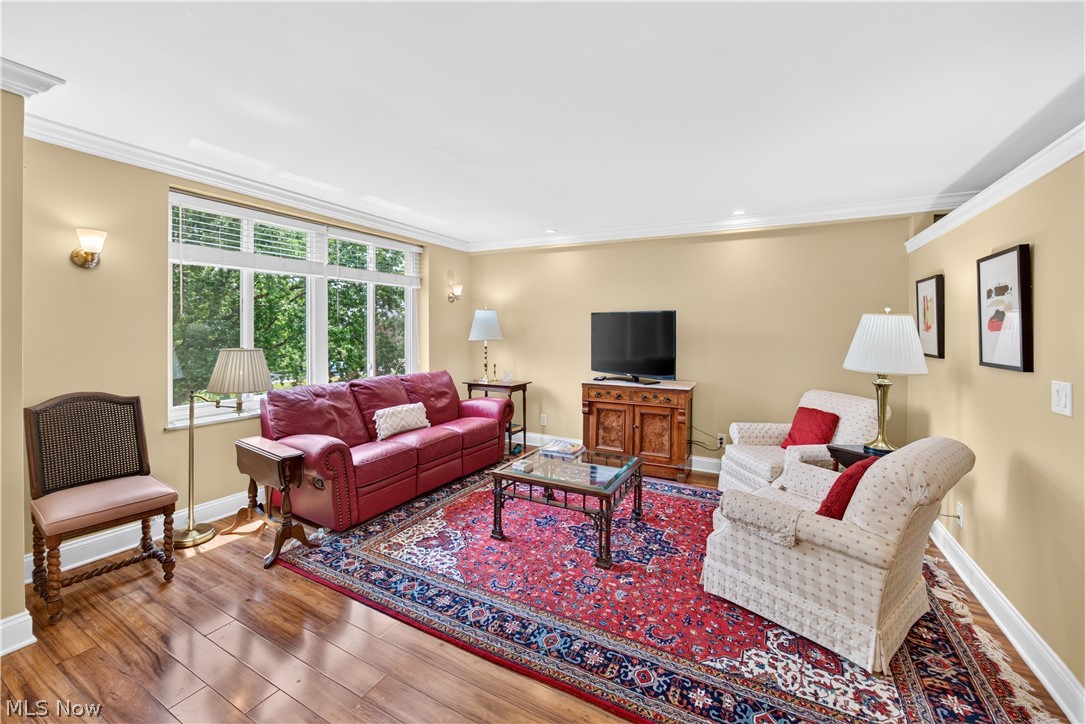 Hampshire House Condo - Residential