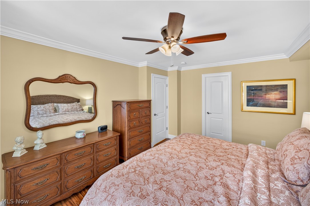 Hampshire House Condo - Residential