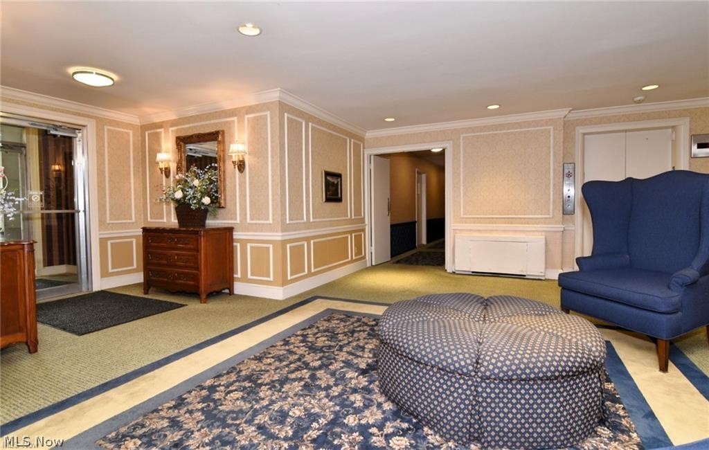 Hampshire House Condo - Residential
