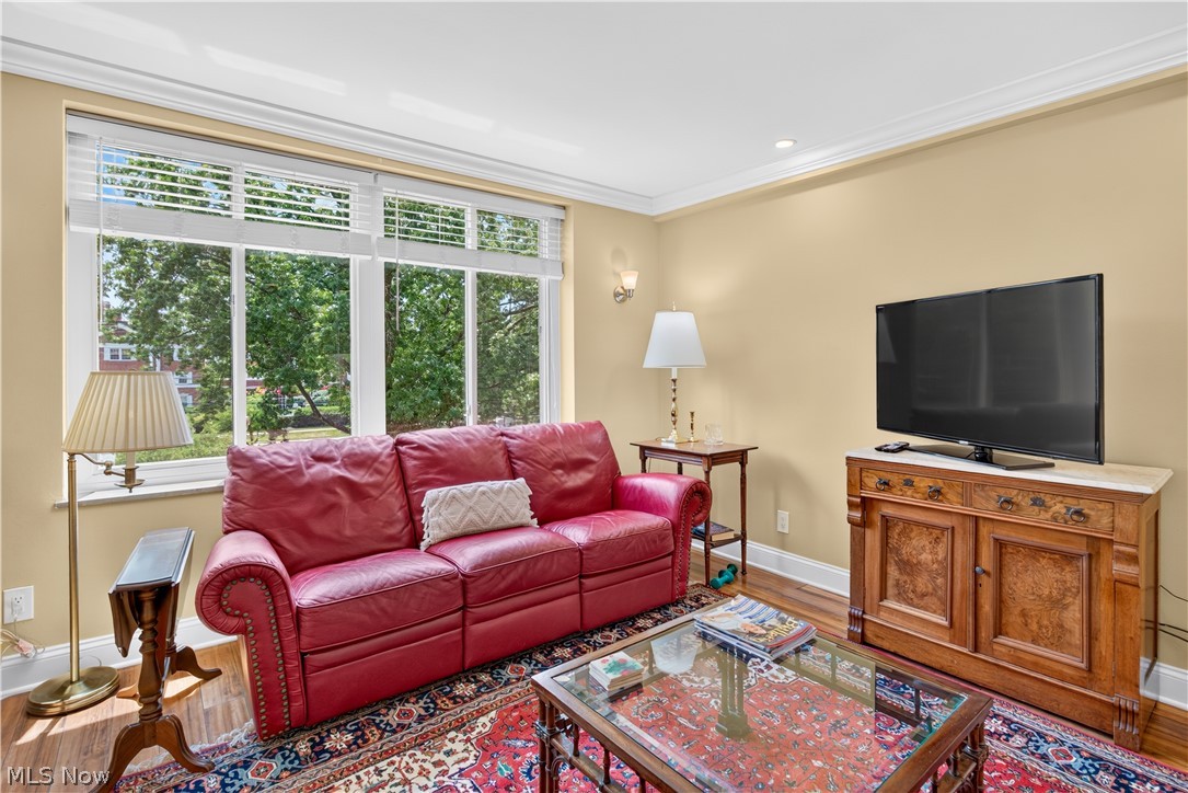 Hampshire House Condo - Residential