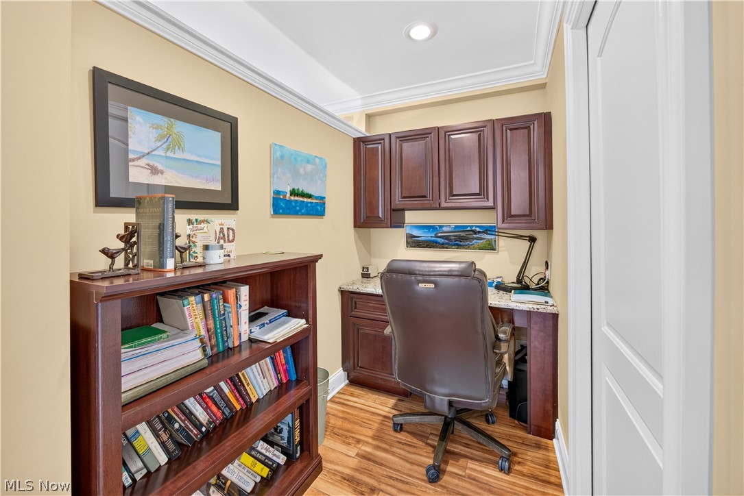 Hampshire House Condo - Residential