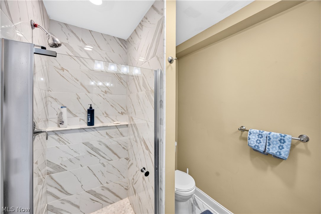 Hampshire House Condo - Residential