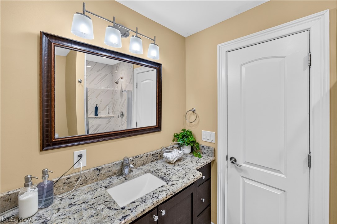Hampshire House Condo - Residential