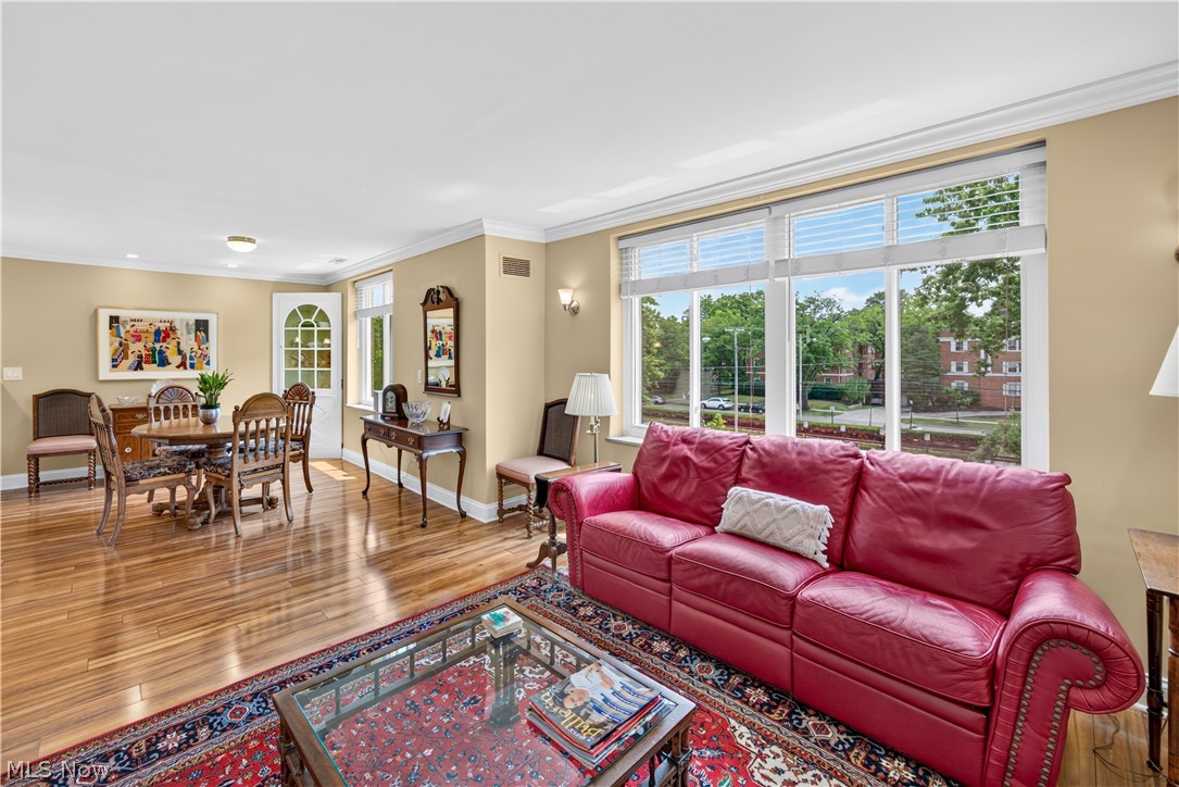 Hampshire House Condo - Residential
