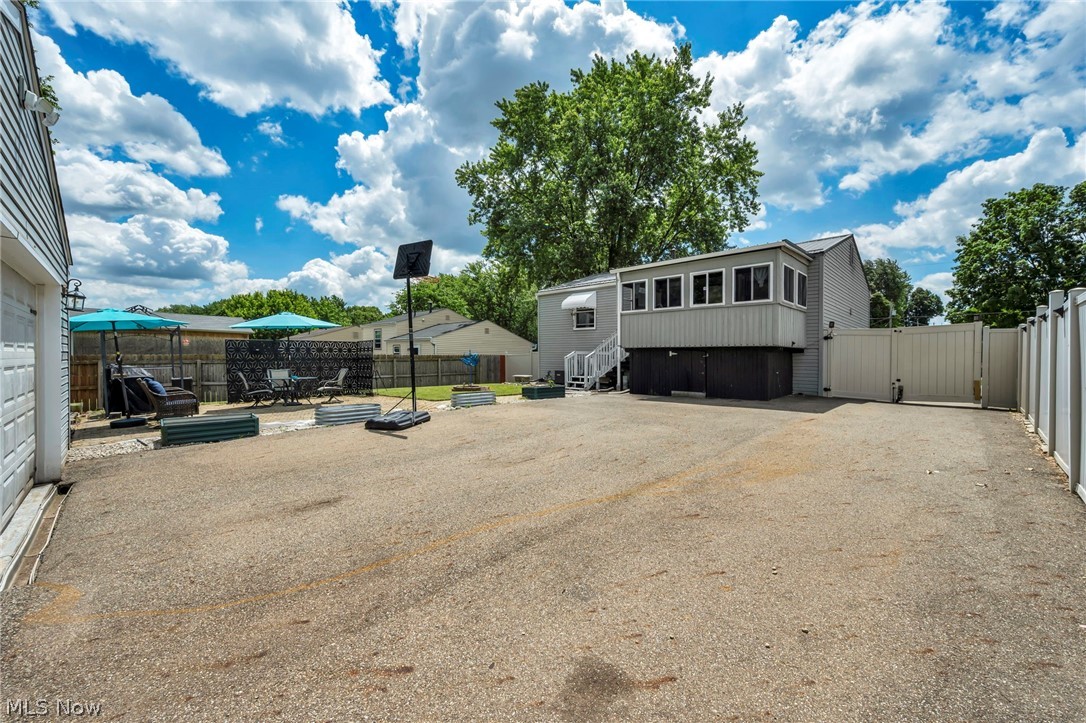 Central Square - Residential