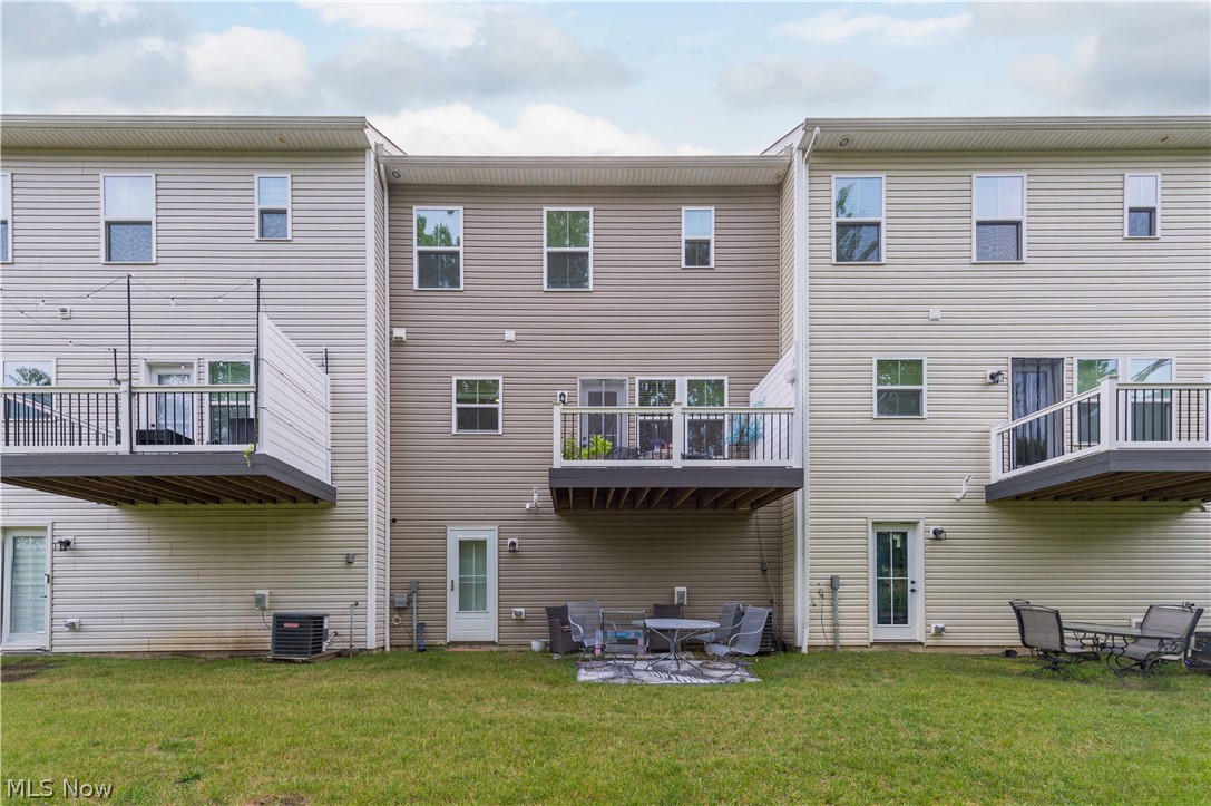 Concord Village #2 Condos Ph 18 - Residential