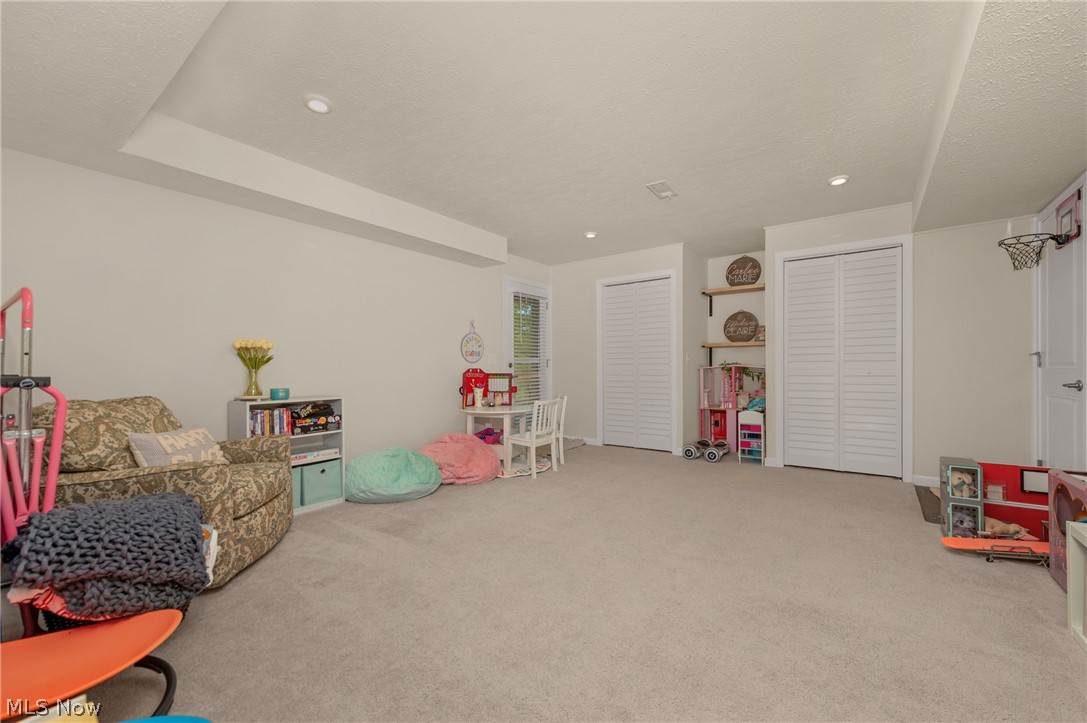 Concord Village #2 Condos Ph 18 - Residential