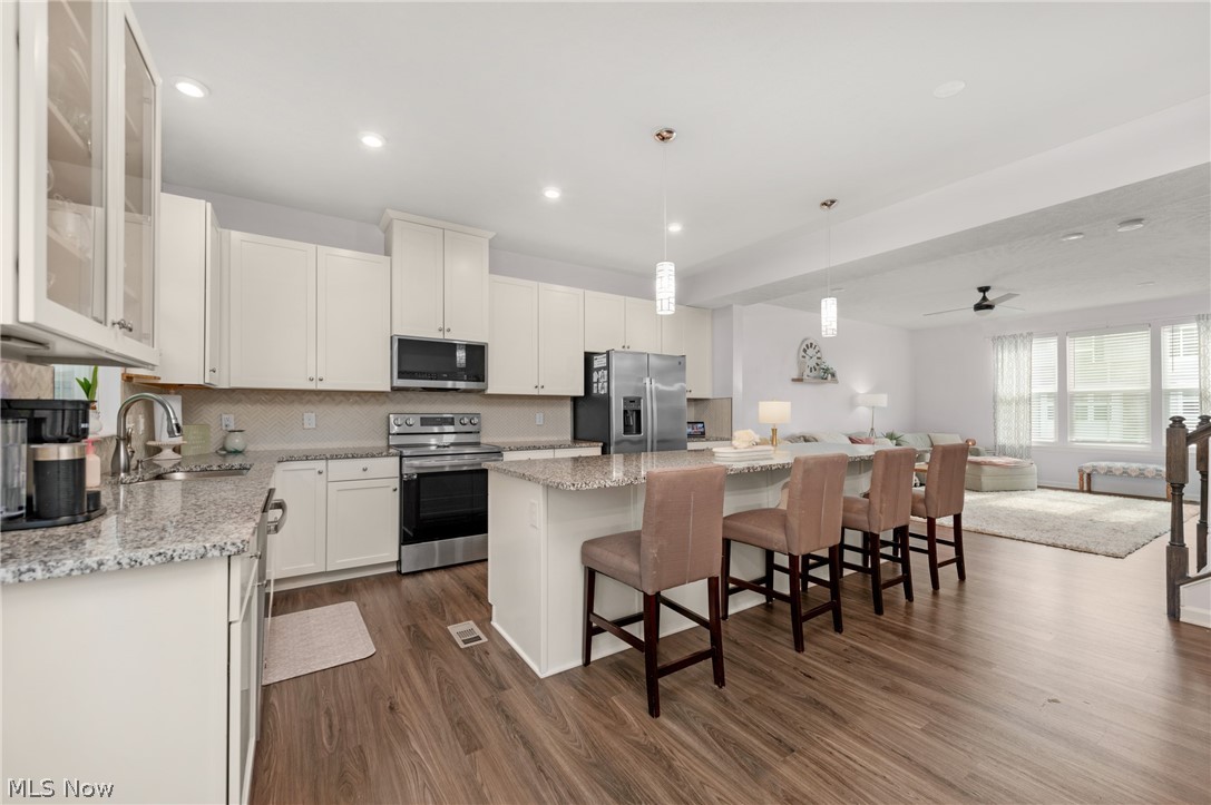 Concord Village #2 Condos Ph 18 - Residential