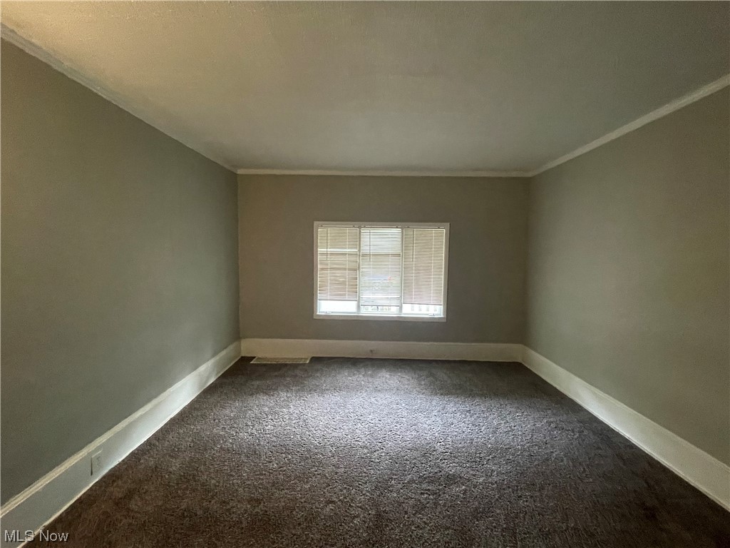 Elwell & Marvins - Residential Lease