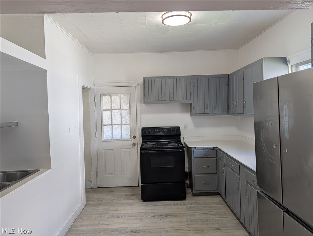 Fassett & Ball - Residential Lease