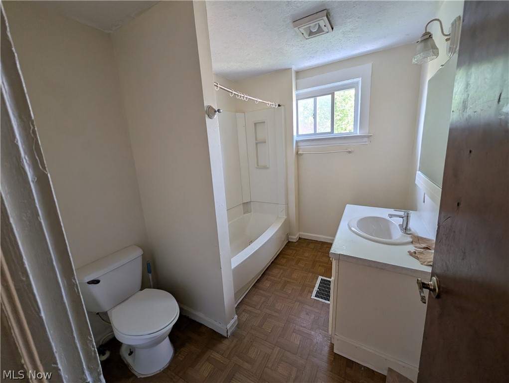 Fassett & Ball - Residential Lease